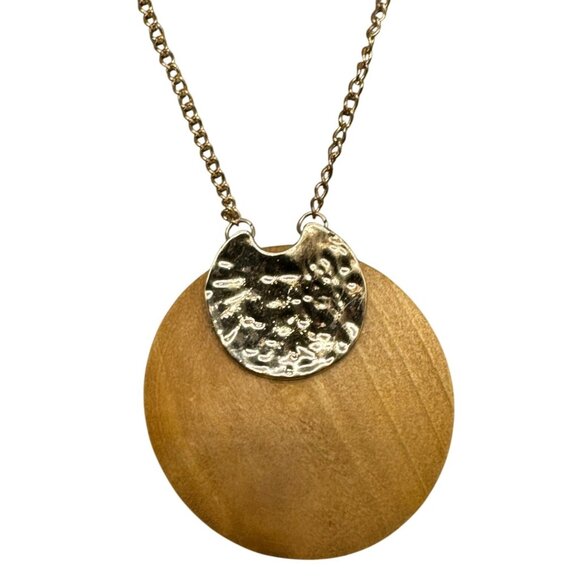 Gold-Tone Necklace With Round wood Pendant round clasp 34" READ - Picture 1 of 3